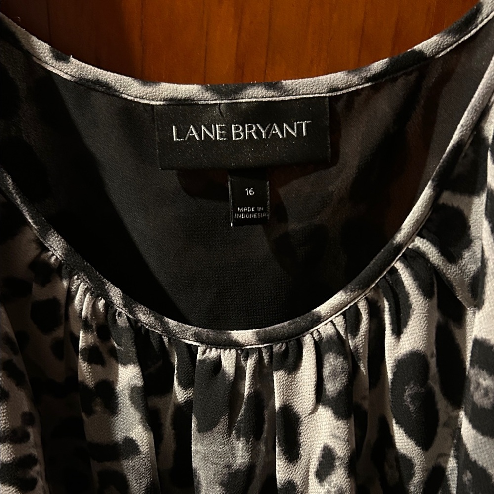 Lane Bryant Black and White Animal Print Camisole - Picture 4 of 4